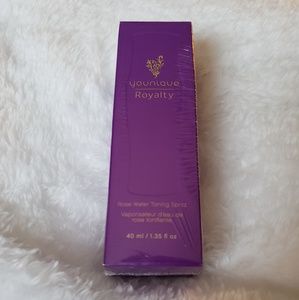 Younique Royalty Rose Water Toning Spritz
